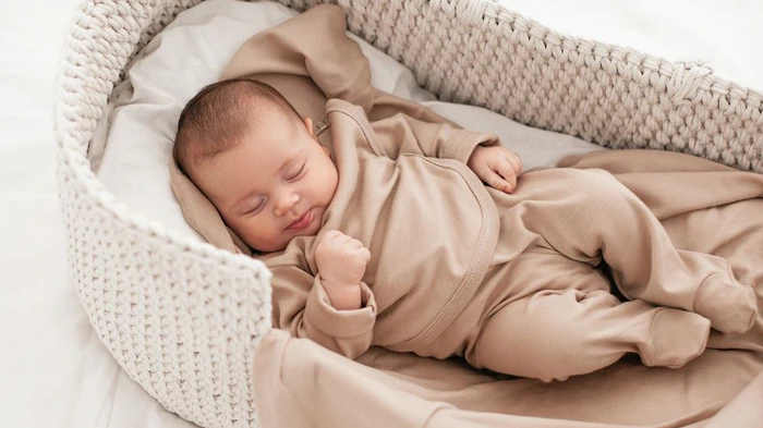 drēbes jaundzimušajiem