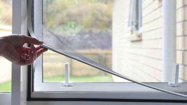 Vai ir nepieciešams moskītu tīkls un kā to pareizi izvēlēties